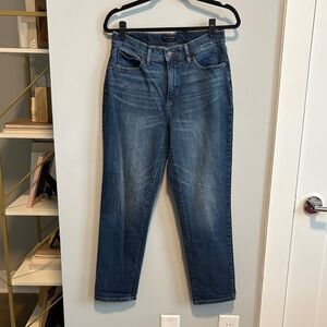 Banana Republic Curvy Girlfriend Blue Straight Leg Denim Jeans